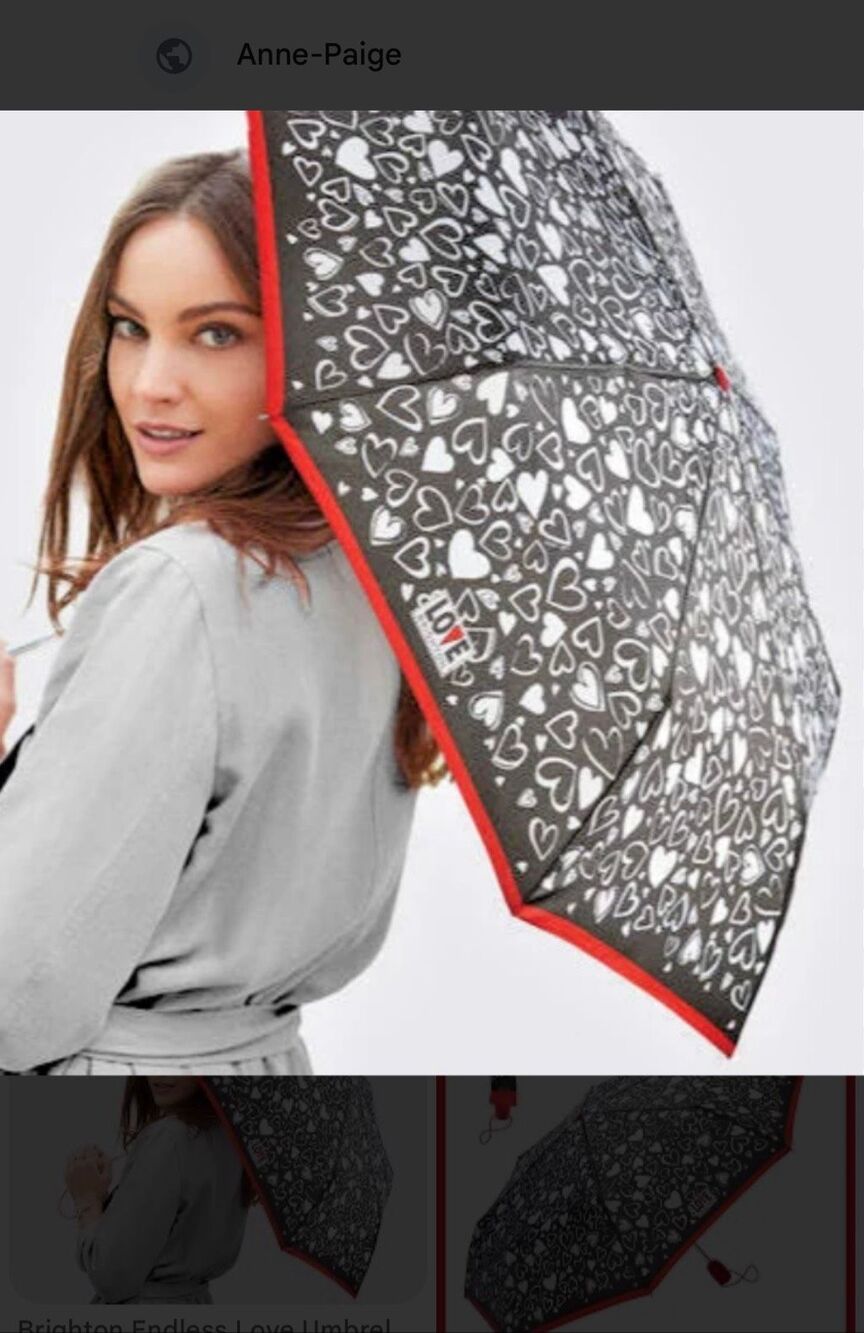 New Brighton endless love, black-and-white red heart umbrella